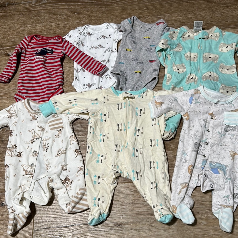 Preemie onesies various brands. Good condition.